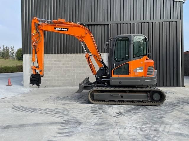 Doosan 85 Midibagger  7t - 12t