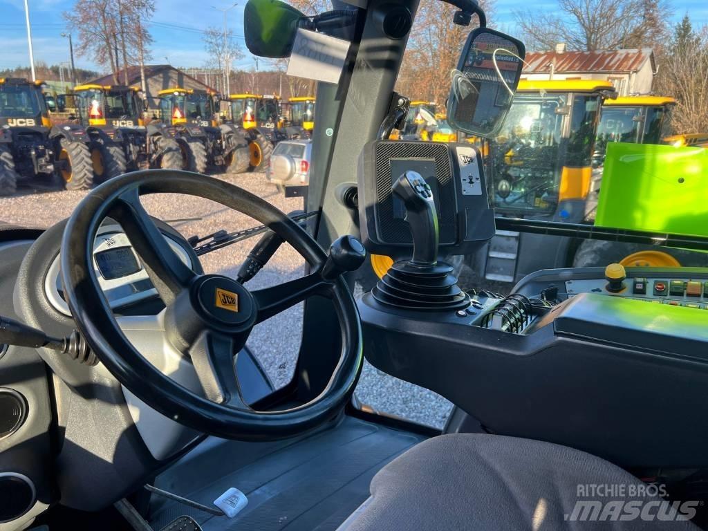 JCB Fastrac 8310 Traktoren