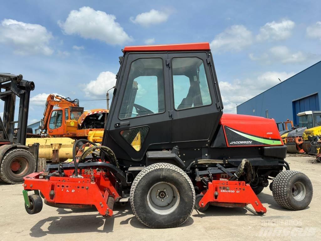 Jacobsen AR250 Reitermäher