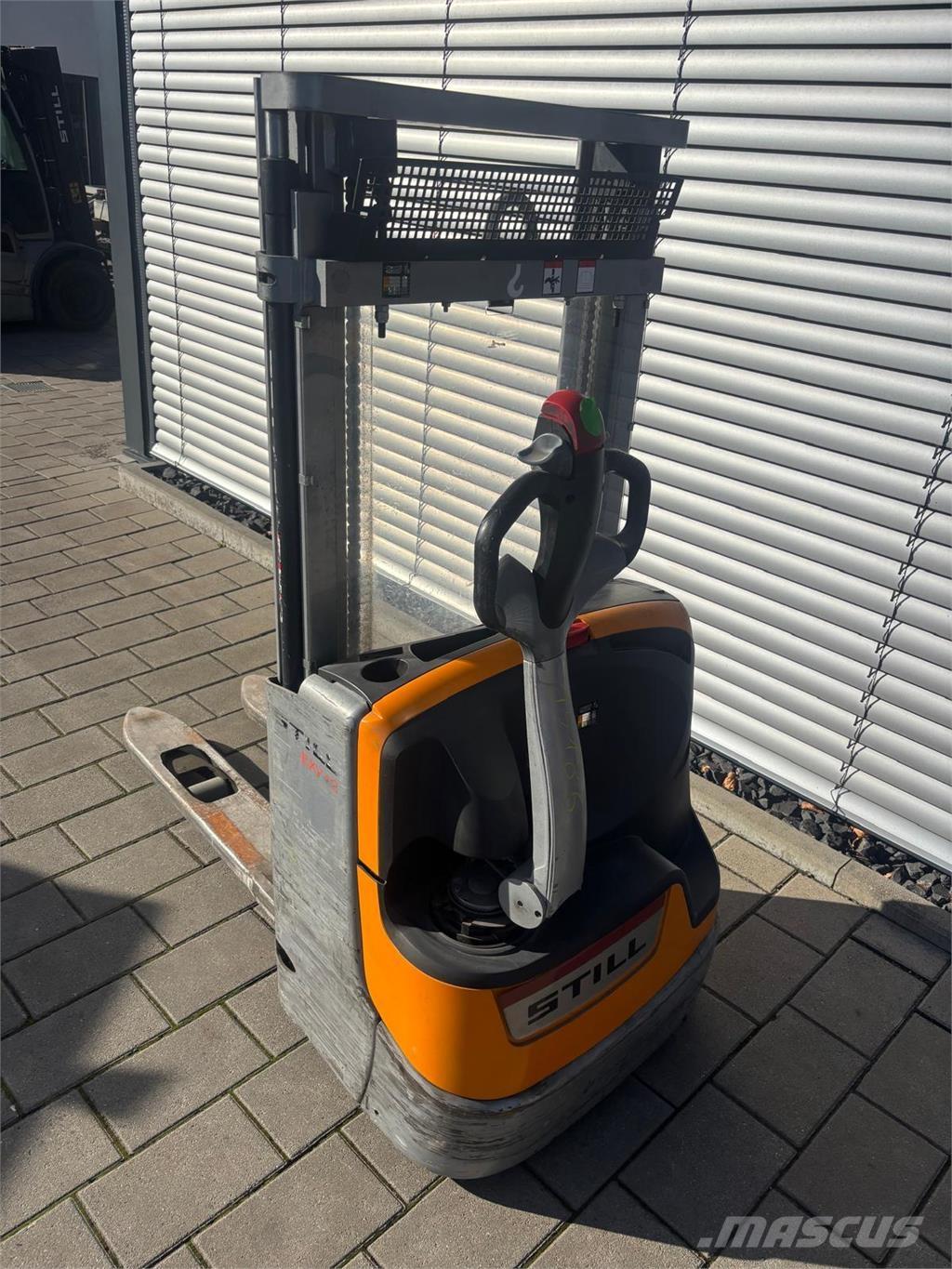 Still EXV12 Zelfrijdende stapelaars