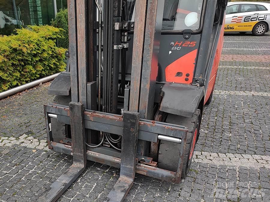 Linde H25D-02 Diesel heftrucks