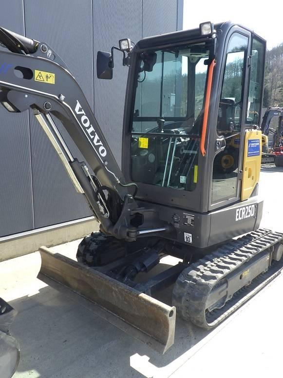 Volvo ECR 25 D Minibagger < 7t