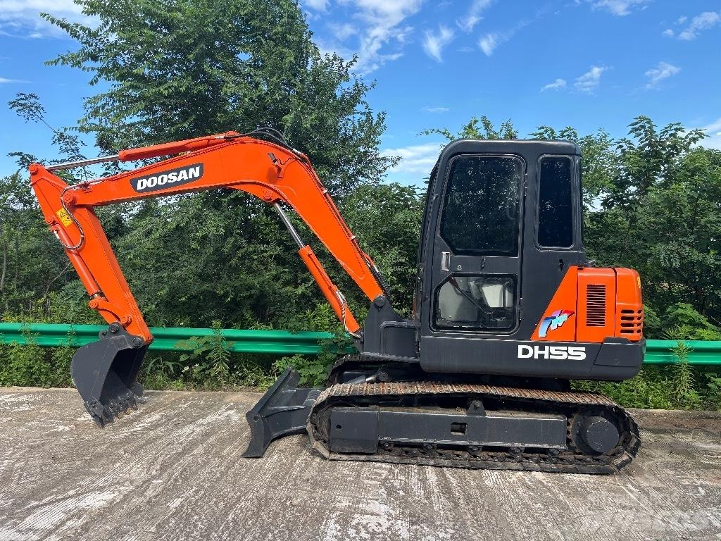 Doosan DH 55 Minibagger < 7t
