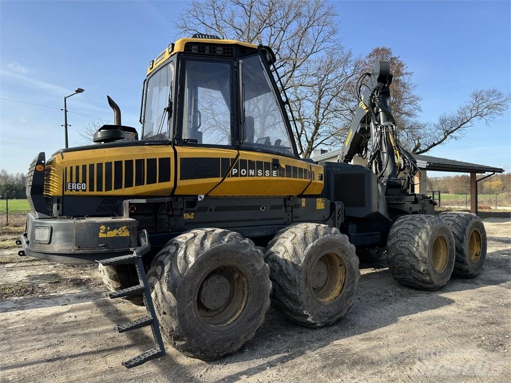 Ponsse Ergo 8W Harvester