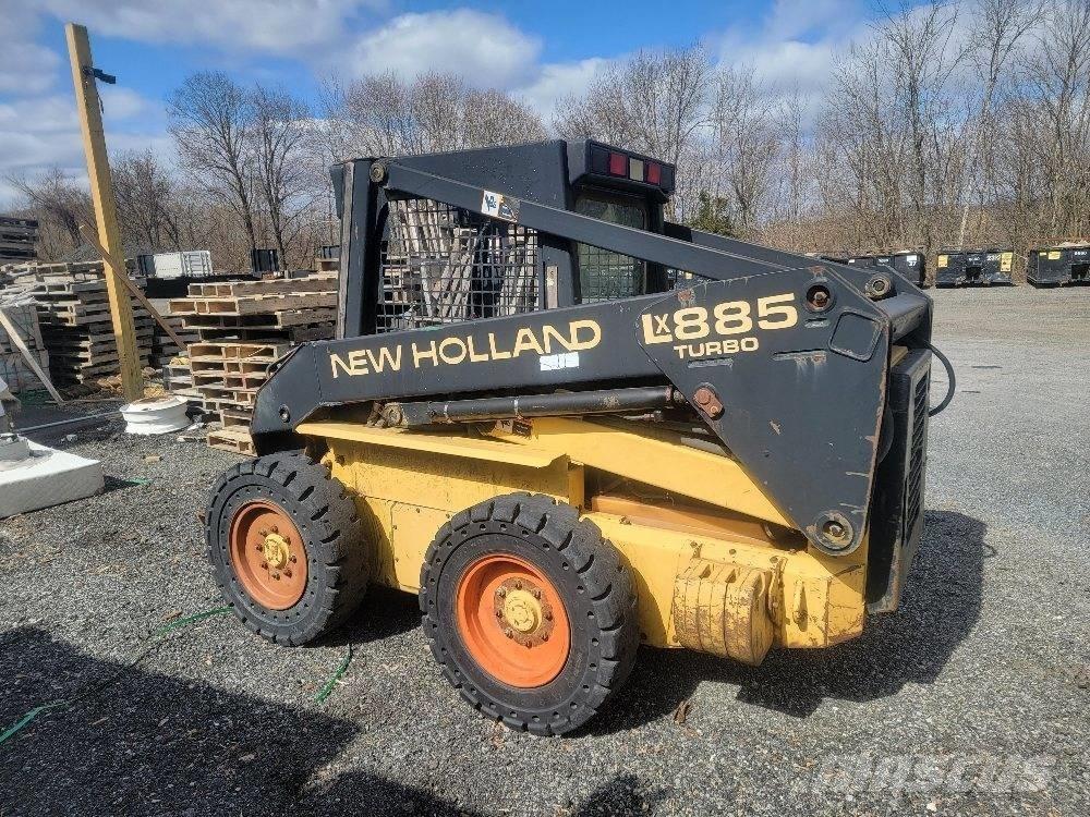 New Holland LX 885 Kompaktlader