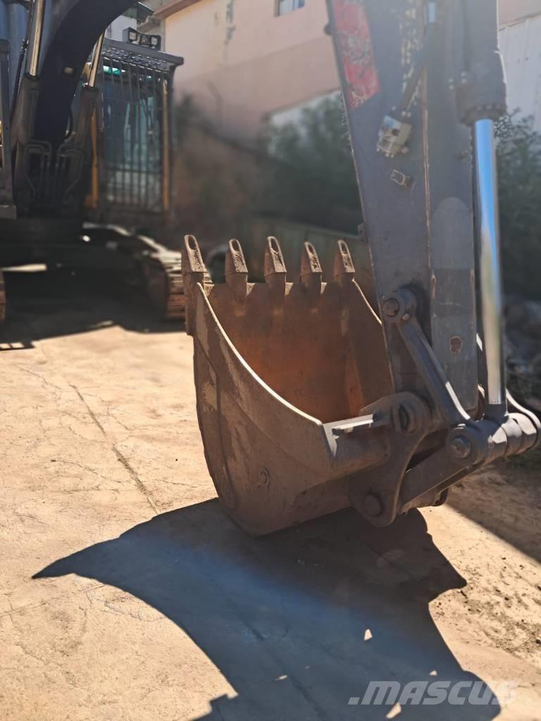 Volvo EC 210 B LC Raupenbagger