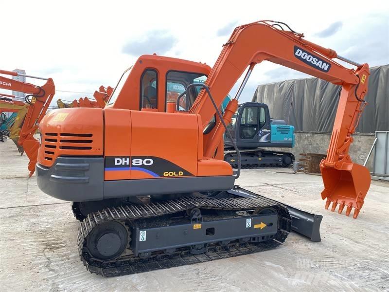 Doosan DH 80 Raupenbagger
