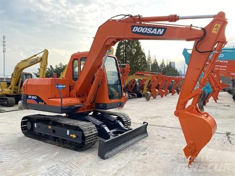 Doosan DH 80 Raupenbagger
