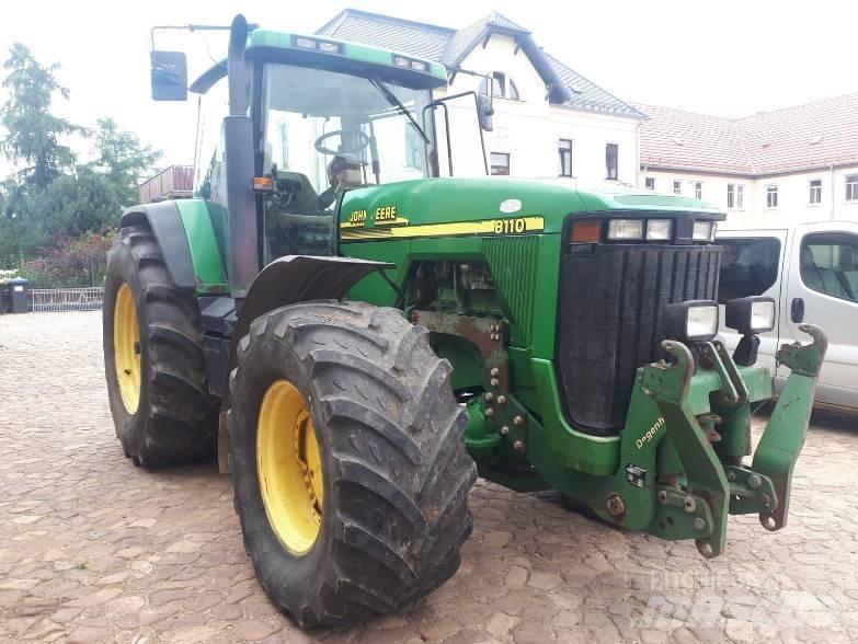 John Deere 8110 Traktoren