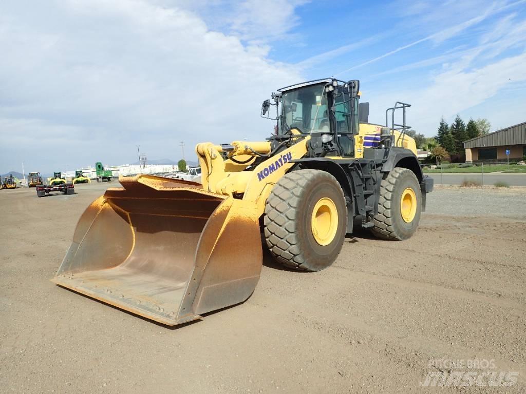 Komatsu WA475-10 Radlader