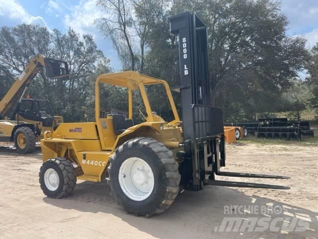 Manitou KD8000 Geländestapler