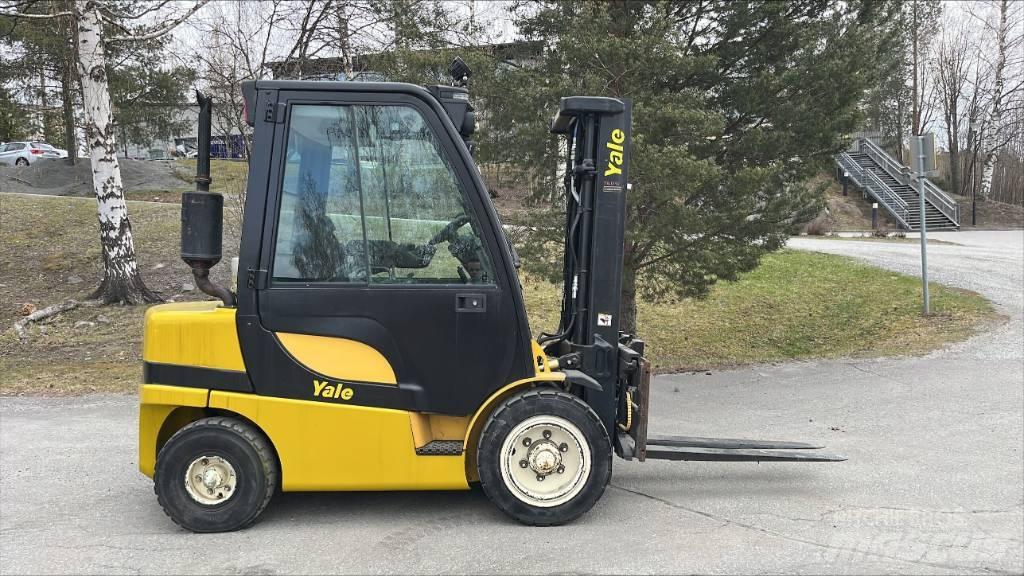 Yale GDP 30 VX Diesel heftrucks