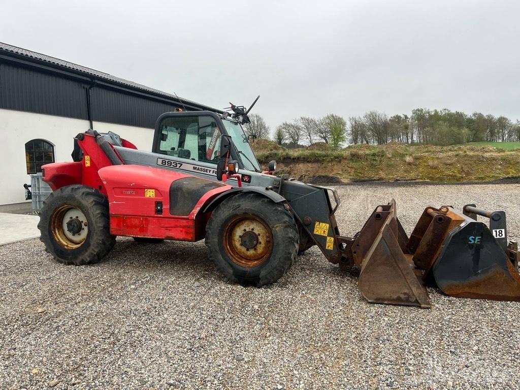 Massey Ferguson 8937 Teleskoplader