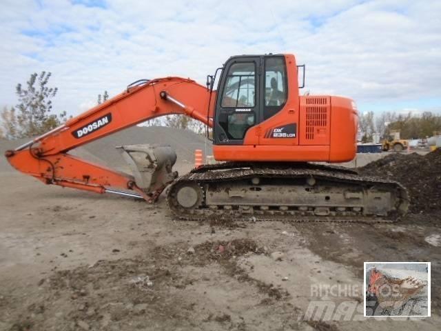 Doosan DX 235 LCR Raupenbagger