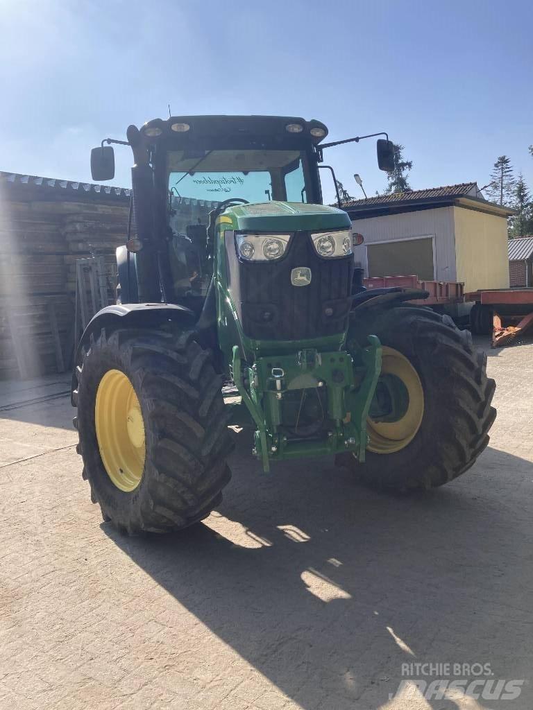 John Deere 6170 R Traktoren