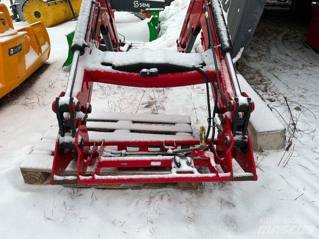 Massey Ferguson 945 Hoflader