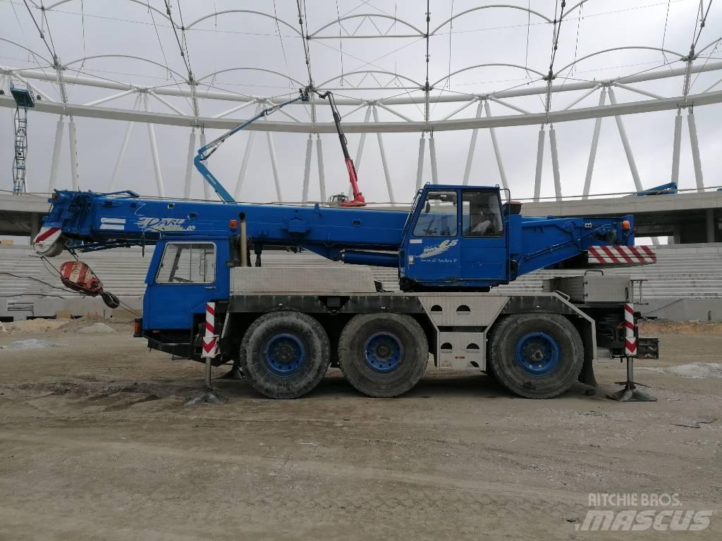 Liebherr LTM 1035 Kranen voor alle terreinen