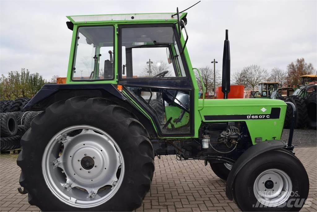 Deutz-Fahr D6507C Traktoren