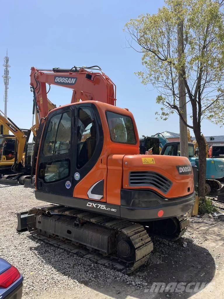 Doosan DX 75-9 C Midibagger  7t - 12t