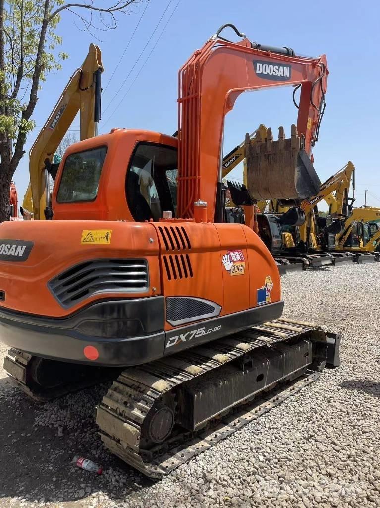 Doosan DX 75-9 C Midibagger  7t - 12t
