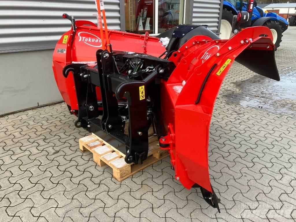 Tokvam VT320 Schneeschilde und -pflüge