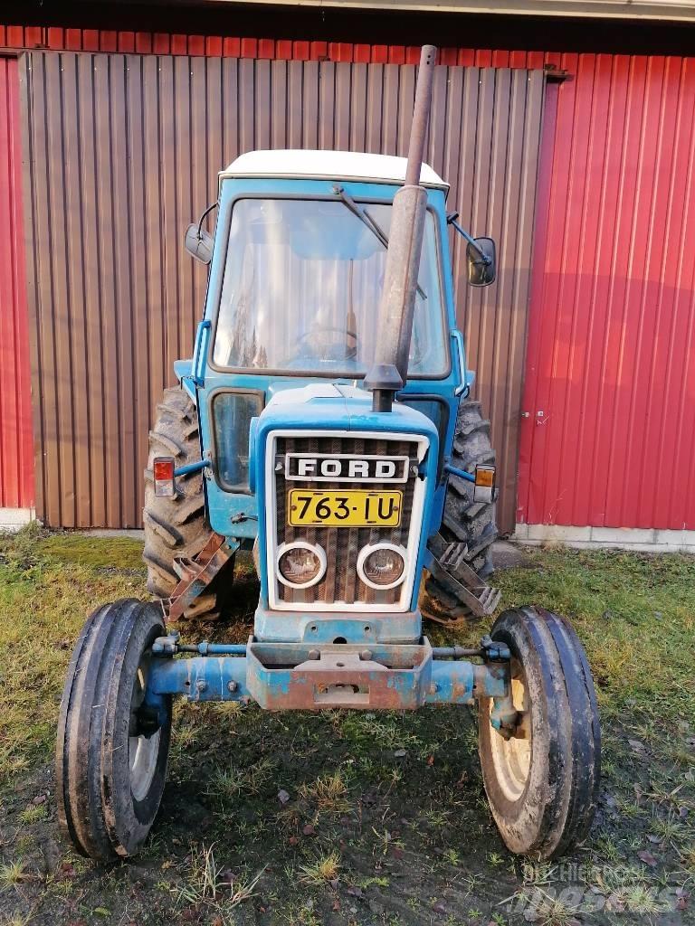 Ford 5600 Traktoren