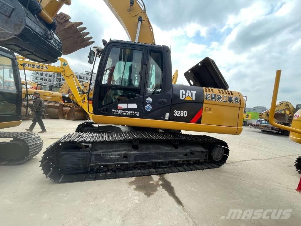 CAT 323 D Raupenbagger