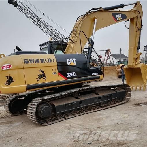 CAT 325 D L Raupenbagger