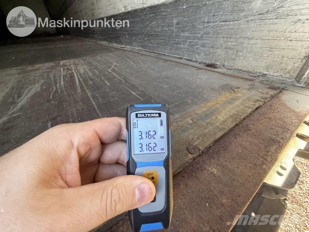 Schmitz SKO 24 Kofferauflieger