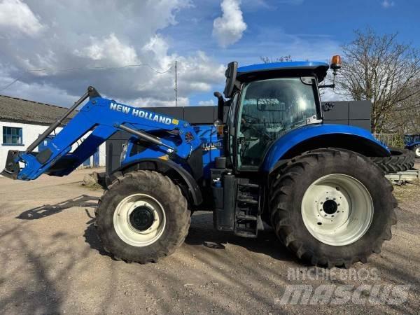 New Holland T7.210 Traktoren