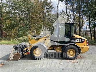 CAT 906M Radlader