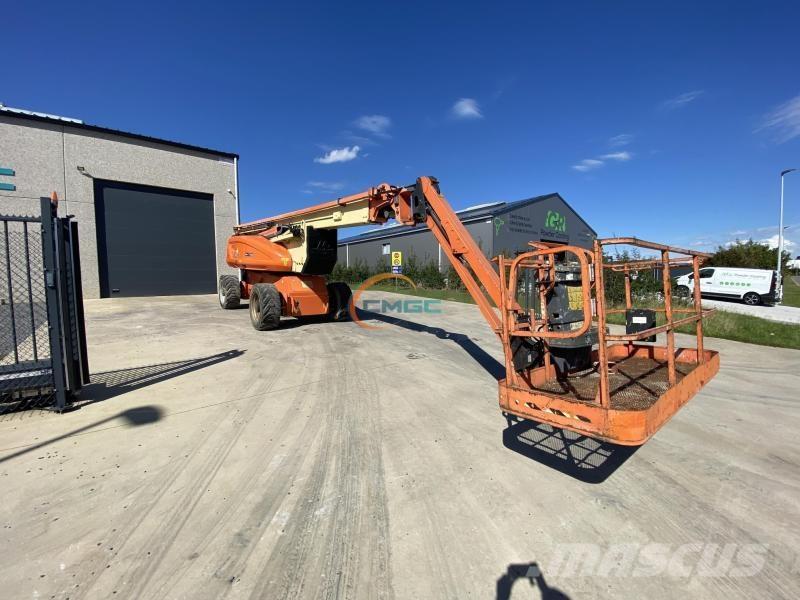 JLG 1250AJP Gelenkteleskoparbeitsbühnen