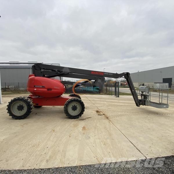 Manitou 200 ATJ Gelenkteleskoparbeitsbühnen