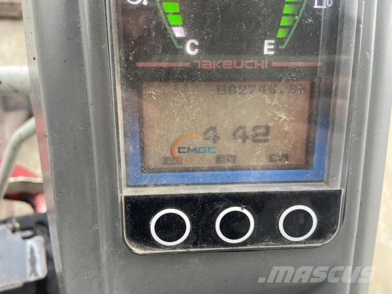 Takeuchi TB217R Mobilbagger