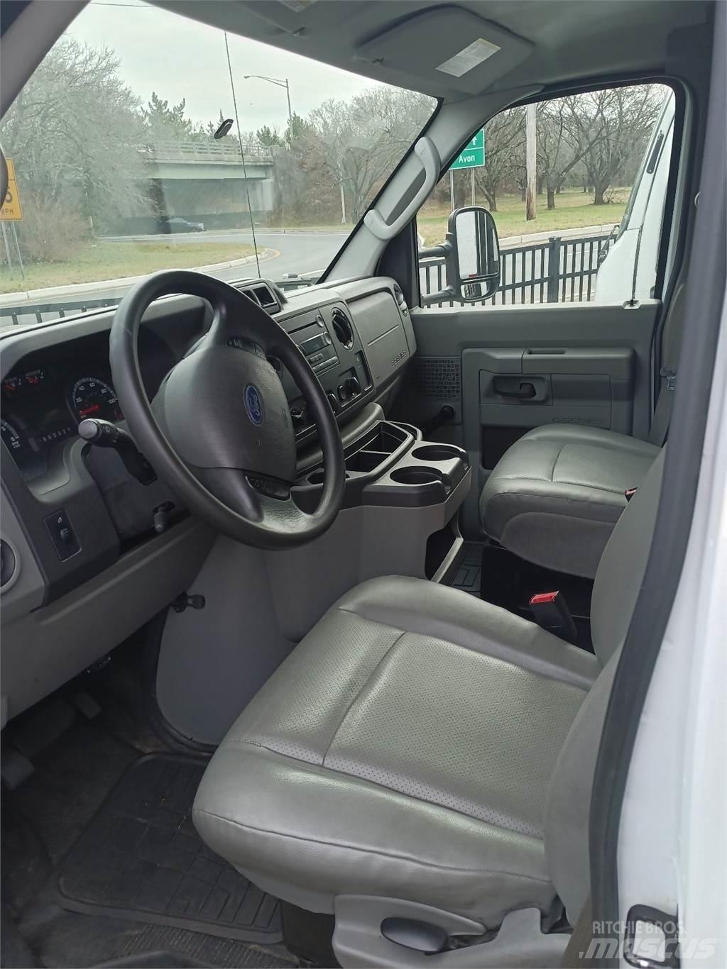 Ford E350 Kofferaufbau