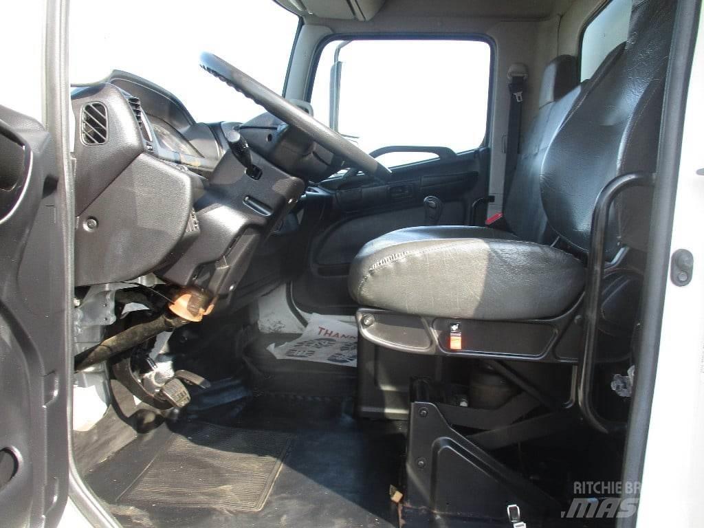 Hino 338 Kofferaufbau