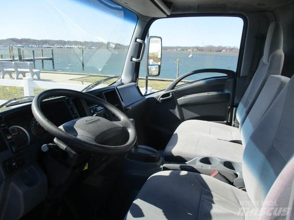 Isuzu NPR Kofferaufbau