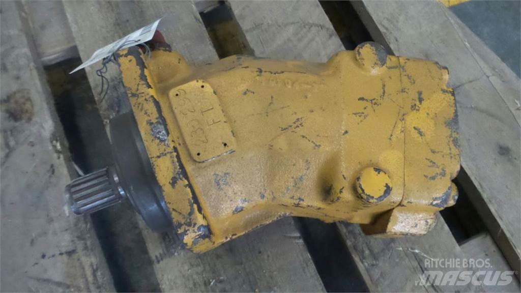 CAT 213 Hydraulik