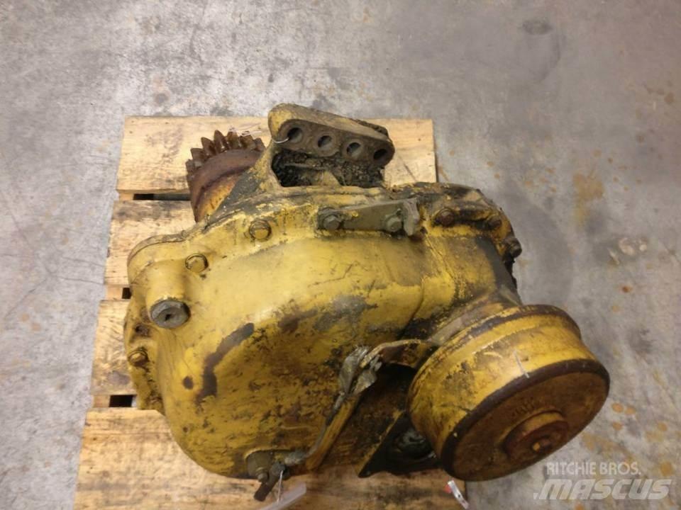 CAT 225 Getriebe