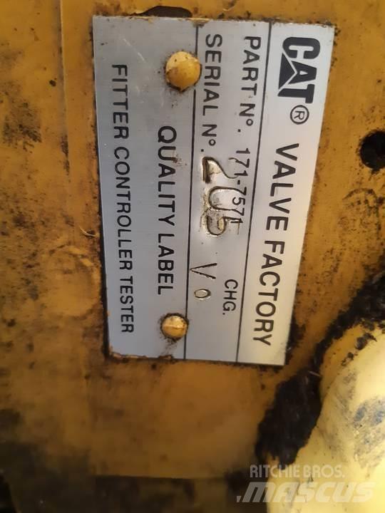 CAT 320B Hydraulik