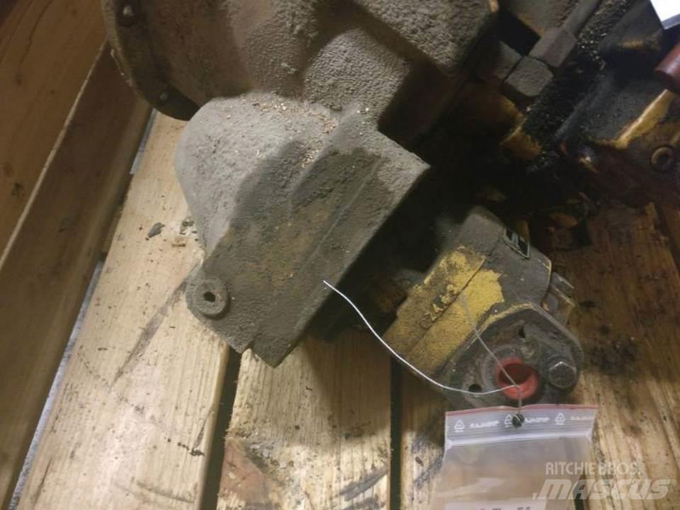 CAT 325L Hydraulik