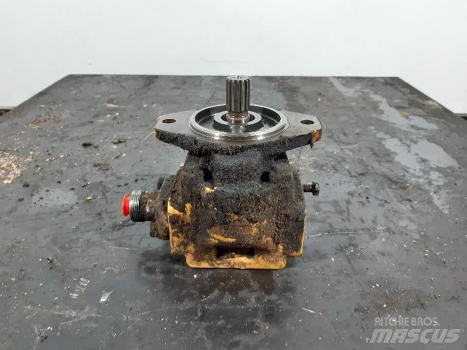 CAT 330BL Hydraulik