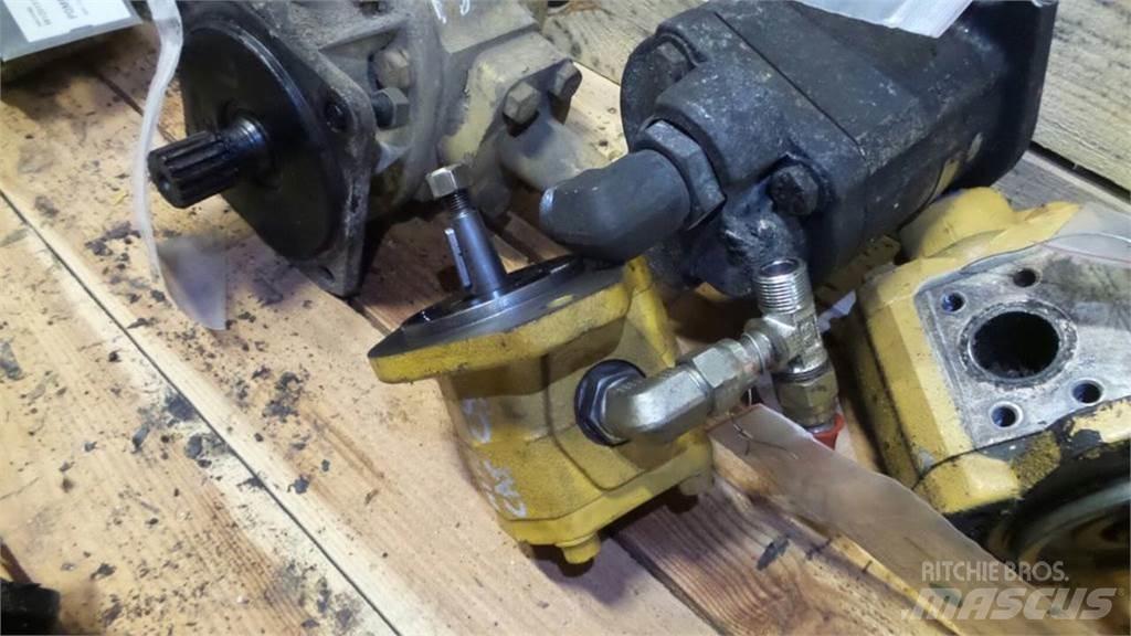 CAT 330C Hydraulik