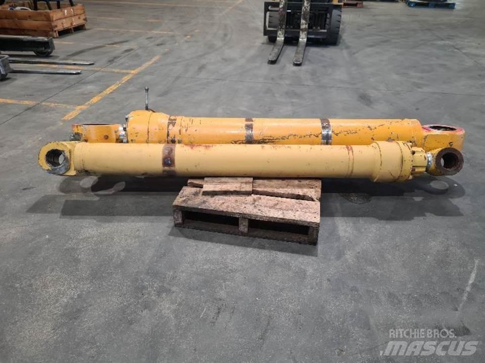 CAT 330L Hydraulik