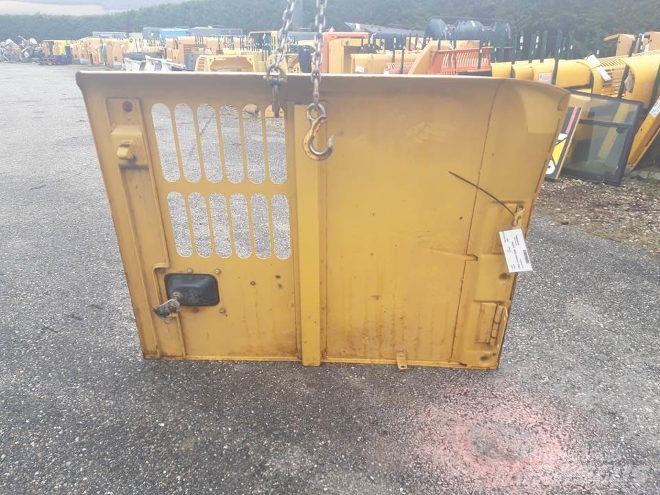 CAT 345C Kabinen