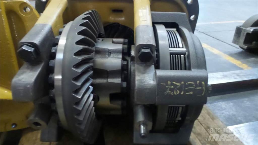 CAT 740 Getriebe