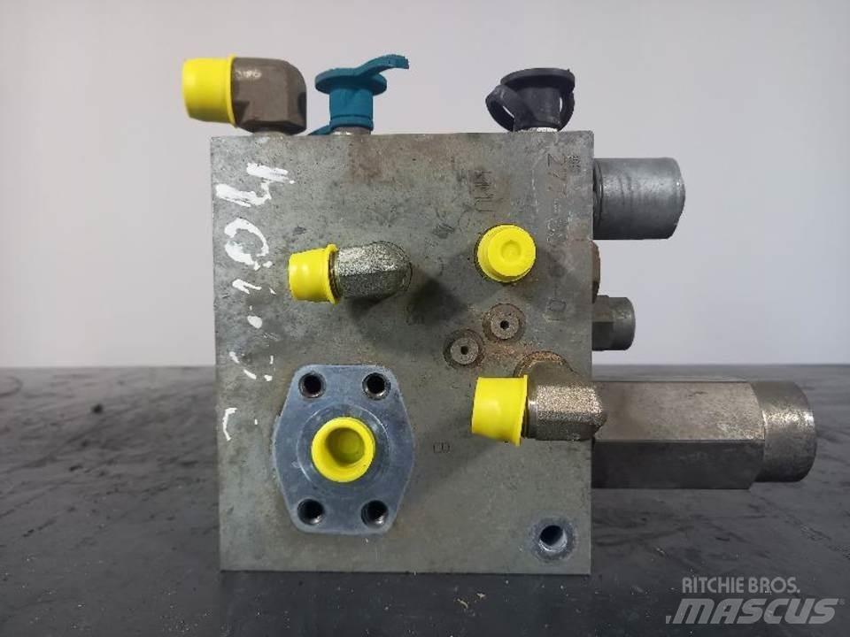 CAT 770 Hydraulik