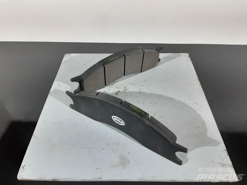 CAT 930 Ketten