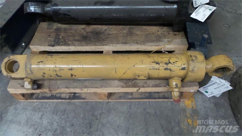 CAT 950B Hydraulik
