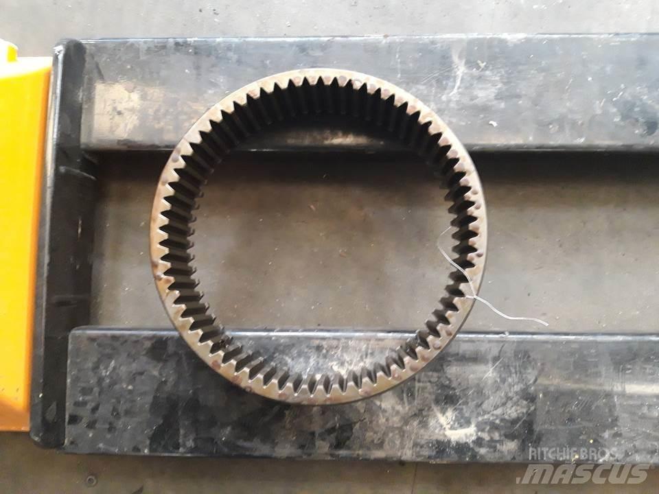 CAT 950E Getriebe